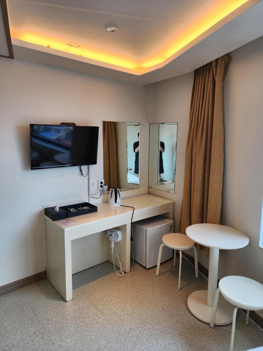 Rezion Hotel Seogwipo Eksteriør bilde